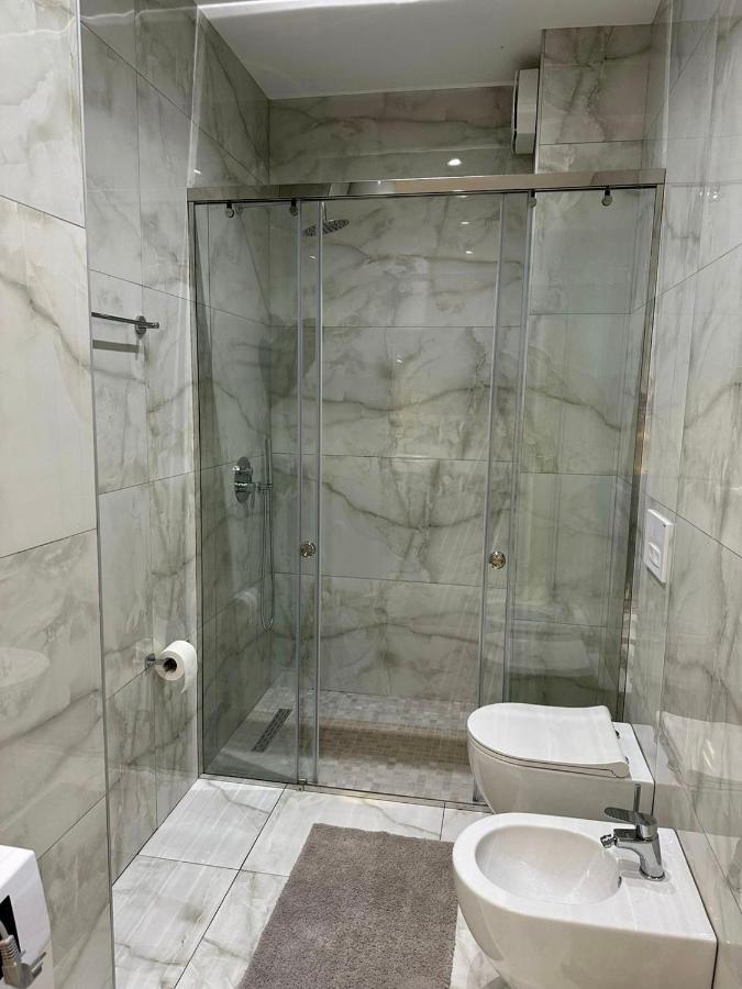 New Brilant Apartment Tirana Exteriör bild
